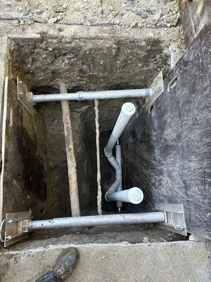 Experienced plumber completing Drain Cleaning work in Waihee-Waiehu